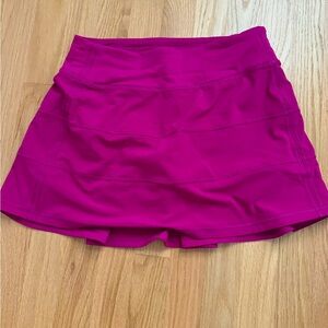 Lululemon pace rival skirt
